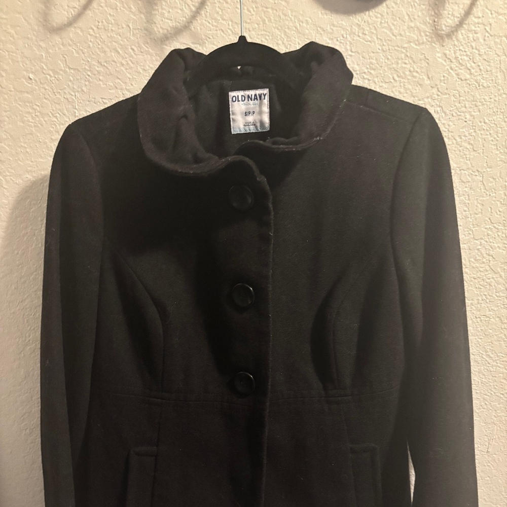 Women’s peacoat